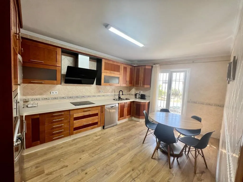Casa Con Increibles Vistas A Las Montanas Y Al Mar Frigiliana Holiday home